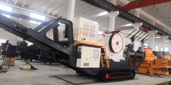 Stone Sand Making PE750×1060 Mobile Jaw Crusher Machine For Mining