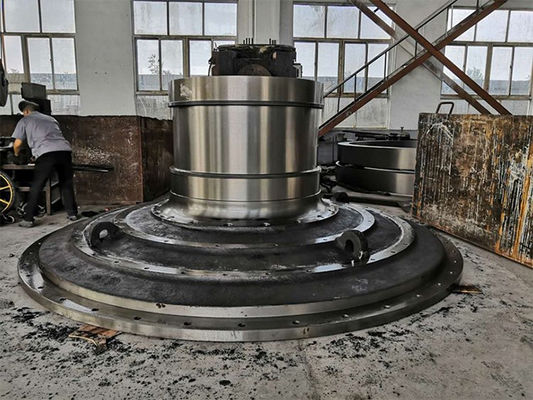 Odlewy i odkuwki pokrywy końcowej młyna kulowego ze staliwa ZG270—500