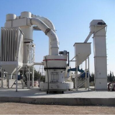 Wysokiej wydajności młyn Raymond z stabilną transmisją i wydajnymi możliwościami szlifowania